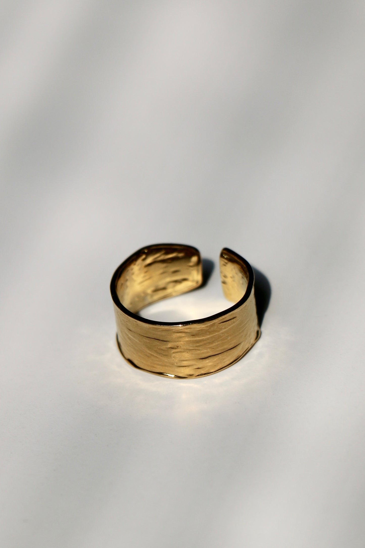 Cuff ring gold